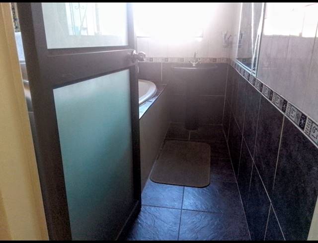 4 BEDROOM FREEHOLD FOR SALE IN WITPOORTJIE